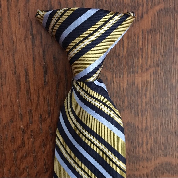 Other - 🔴 Yellow & Navy Clip Necktie